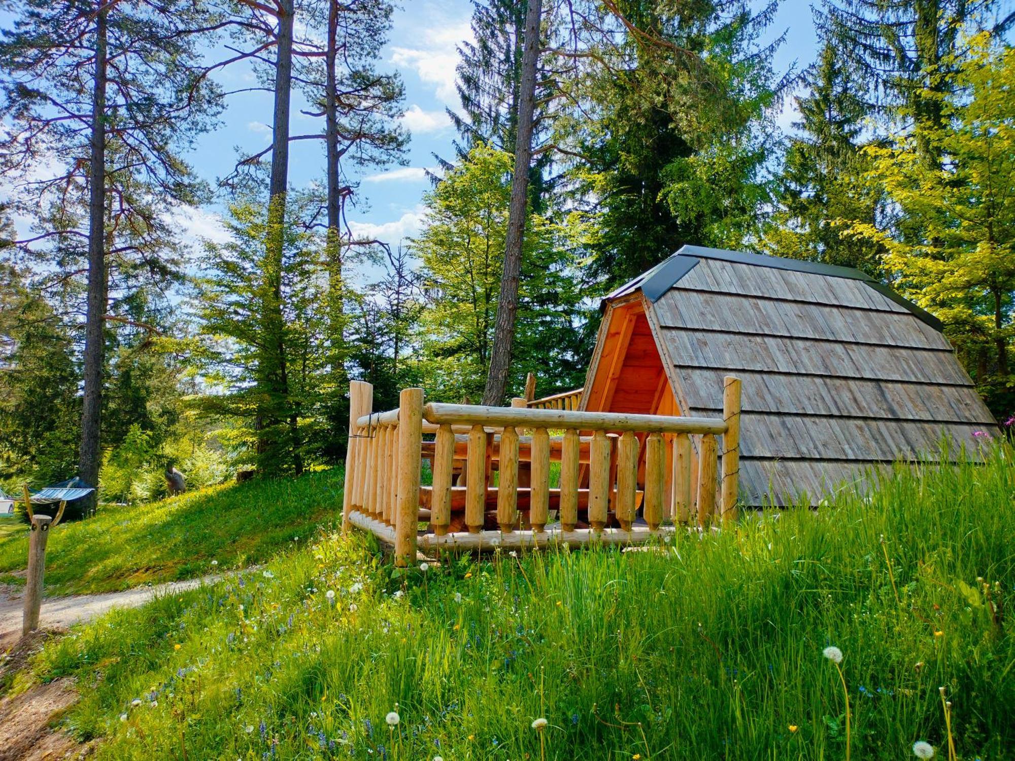 Glamping Lake Bloke Нова-Вас Экстерьер фото