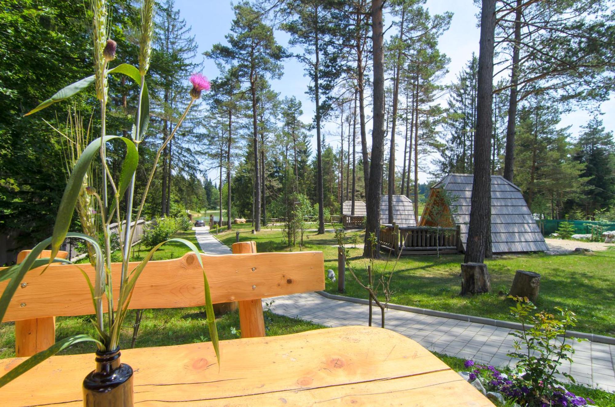 Glamping Lake Bloke Нова-Вас Экстерьер фото